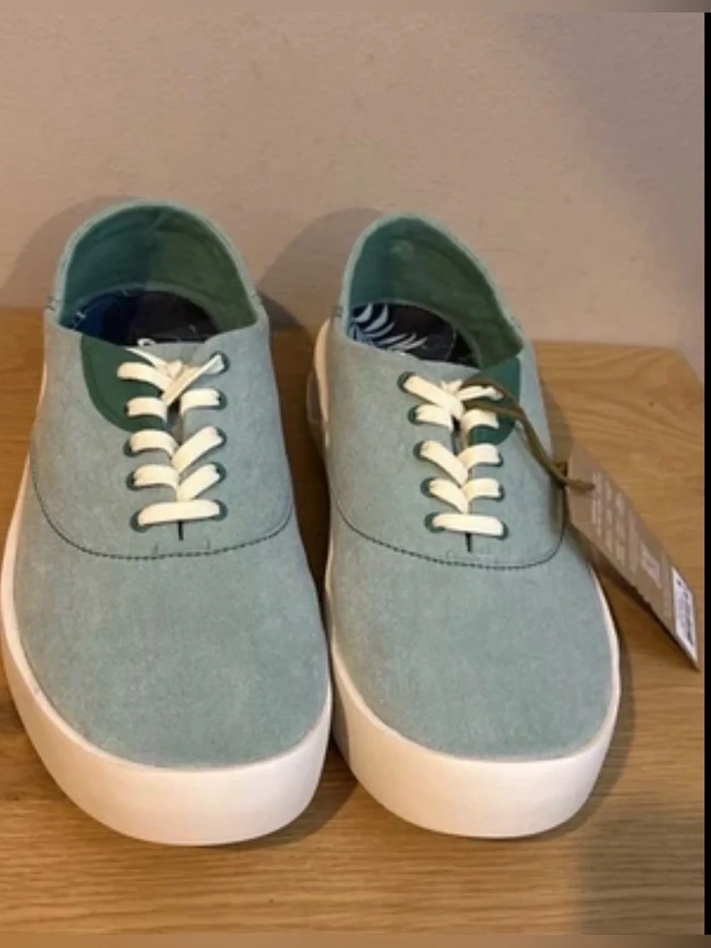 OluKai Tradewind Canvas Casual Sneakers Men’s Sz 10.5 Bamboo Green NEW